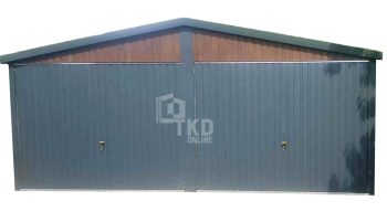 Plechová garáž 6x5 – 2x výklopná brána – antracit + tmavá hnedá – 1x dvere – strecha dvojspádová (sedlová) – škridľoplech TKD148